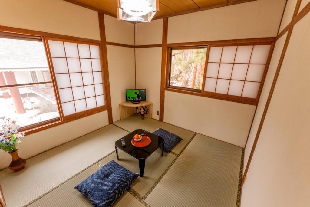 金剛寺 宿坊 成穂院 Matsukawa Bagian luar foto